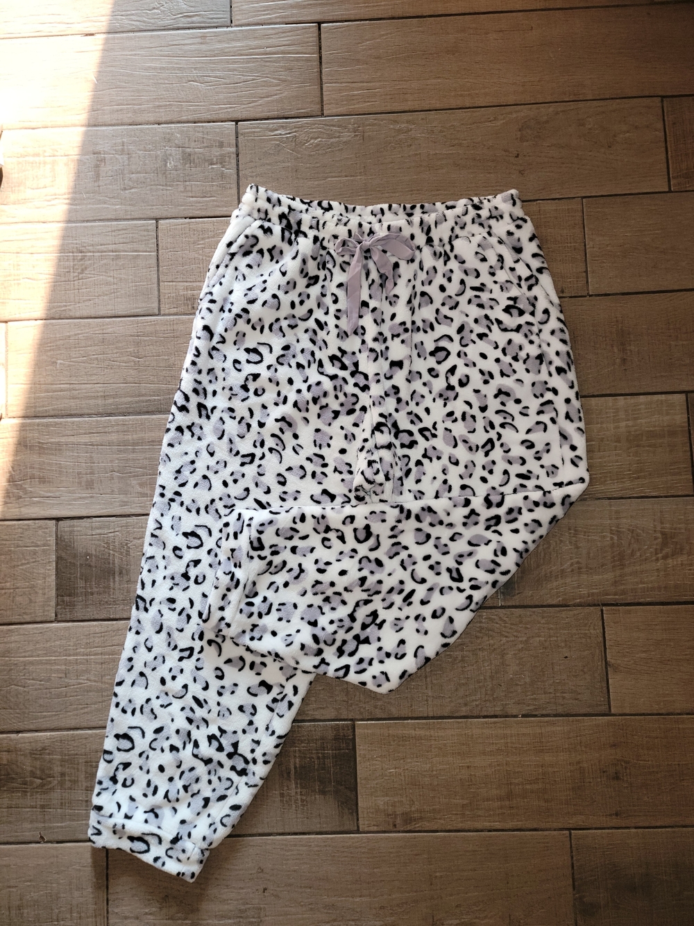 BloomChic White Leopard Print Pajama Joggers with Lavender Drawstring